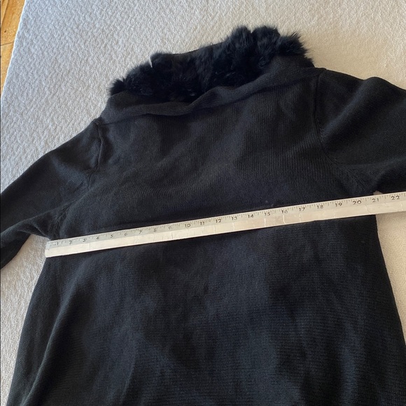 Bella Rabbit Fur Collar Black Cardigan Asymetrical - Picture 9 of 9